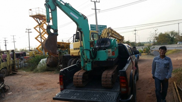 tractor-backhoe ขึ้น รถขุด แบคโฮ จิ๋ว ให้ลูกค้า จากรังสิตครับ ขึ้นรถกระบะได้พอดีเลย ขอบคุณครับ tractor-backhoe ขึ้น รถขุด แบคโฮ จิ๋ว ให้ลูกค้า จากรังสิตครับ ขึ้นรถกระบะได้พอดีเลย ขอบคุณครับ