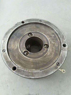 หัวจับแท่นกลึง ยี่ห้อ kitagawa ขนาด 7 นิ้ว