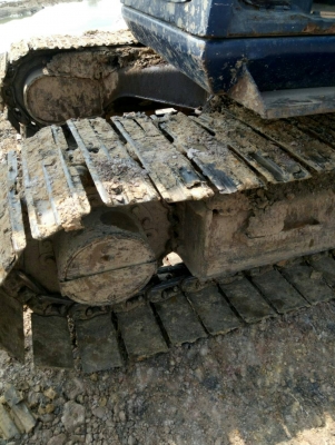 ขาย Komatsu Pc120-3 สภาพสวยพร้อมใช้ ต่อคุณอ๊อฟพิจิตร086-737-9991