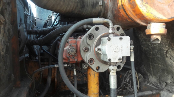 ขายรถขุดแบ็คโฮ SAMSONG SE210LC สภาพดี เอกสารซื้ออขาย ราคา 345,000บ. สนใจ 0835601591 หรือ 0903494058