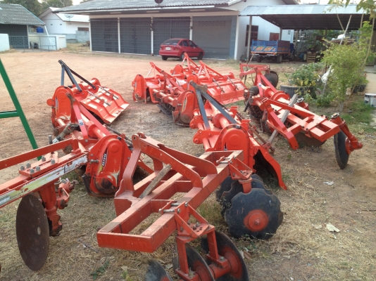 (ขายหมดแล้วครับ)ขายโรตารีตราช้าง RX1.82F  พร้อมยอย มีหลายตัวสภาพ80-90\%เหลือ2ตัวครับ