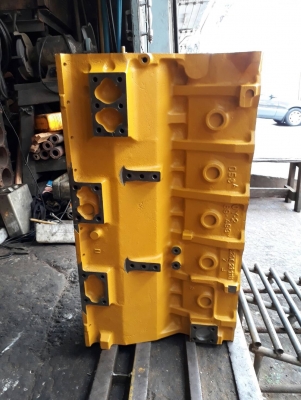 ขายเสื้อสูบ รแมคโค PC-200-5 -6-D-95-L สภาพสวยไม่มีรอยแตกรอยเย็บ อัดปลอกให้ใหม่ ขายไม่แพงครับ