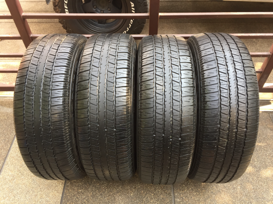 ยาง Maxxis 245 70 16 กลางปี14 ดอกเต็ม ใช้ยาว ราคาไม่แพง ยาง Maxxis 245 70 16 กลางปี14 ดอกเต็ม ใช้ยาว ราคาไม่แพง