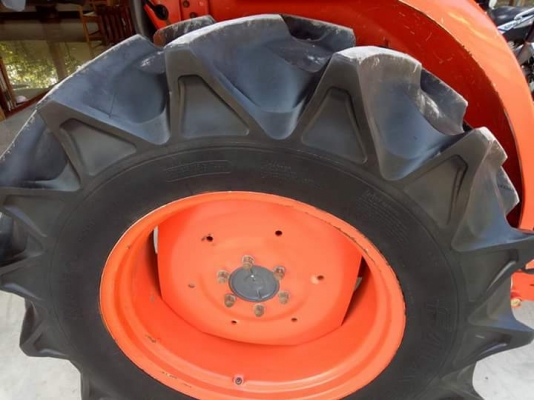 คูโบต้า L4708DT 4 WD ใบมีดดันหน้า ผานหลังใหม่. 6x24 CMT. คูโบต้า L4708DT 4 WD ใบมีดดันหน้า ผานหลังใหม่. 6x24 CMT.