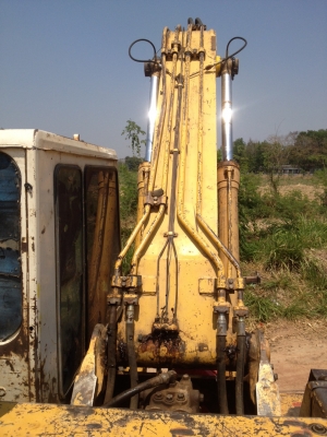 ขายแมคโคร 200-5 พร้อมใช้ ขายแมคโคร 200-5 พร้อมใช้