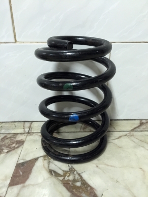 ขายสปริงหลัง TOYOTA GRANVIA ปี 2000 เครื่อง 1KZ แท้ญี่ปุ่น ขายสปริงหลัง TOYOTA GRANVIA ปี 2000 เครื่อง 1KZ แท้ญี่ปุ่น