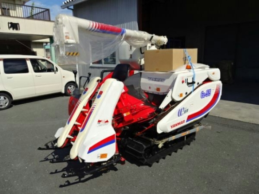 รถเกี่ยวนวดข้าว yanmar สภาพสวย นำเข้าจากญี่ปุ่น พร้อมใช้งาน รุ่นใหม่ รถเกี่ยวนวดข้าว yanmar สภาพสวย นำเข้าจากญี่ปุ่น พร้อมใช้งาน รุ่นใหม่