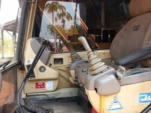 เก่านอก 2 ปี 875,000 CATTERPILAR 312 B 11,700 ชั่วโมง เครื่องดี ปั้มแรง ไฟฟ้าครบ โช่หนา เอวแน่น แอร์เย็น .  เอกสาเล่มทะเบียน