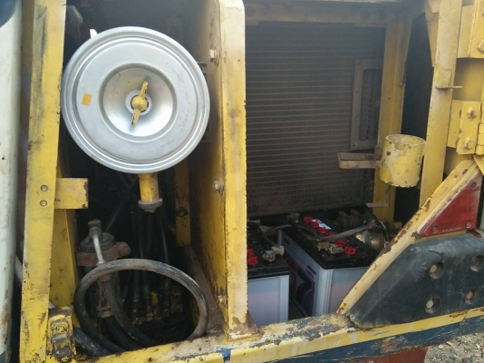 ขาย120มาร์ค///รถสวยทำงานไวมาก ไฟฟ้าครบ โซ่ใหม่ เอกสานเล่มทะเบียน