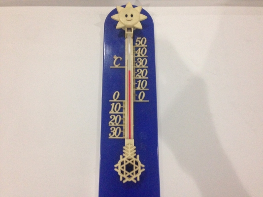 เครื่องวัดอุณหภูมิ เทอร์โมมิเตอร์ "Hakko Mitsubishi" ผลิตประเทศญี่ปุ่น ขนาด: กว้าง 7CM ยาว 8CM เครื่องวัดอุณหภูมิ เทอร์โมมิเตอร์ "Hakko Mitsubishi" ผลิตประเทศญี่ปุ่น ขนาด: กว้าง 7CM ยาว 8CM