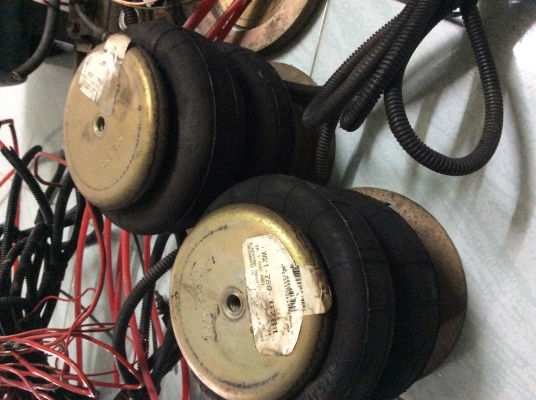 โช๊คถุงลม ACC AIR BOMBER เทพ โช๊คถุงลม ACC AIR BOMBER เทพ