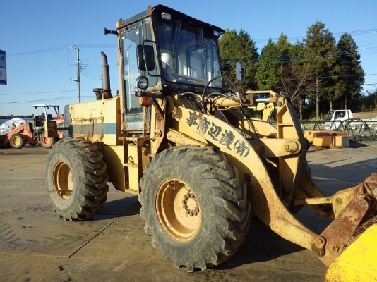 ขายรถตัก ยี่ห้อKomatsu รุ่น515-2