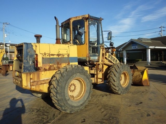 ขายรถตัก ยี่ห้อKomatsu รุ่น515-2