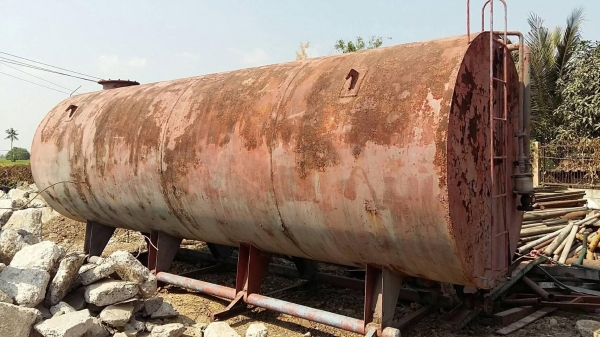 ถัง 20000 ลิตร สภาพสวยๆ รอขัด เช็ด เก็บสี พร้อมจำหน่าย ราคา ใบละ 85000 สภาพสวยๆ โทรเลยครับ ถัง 20000 ลิตร สภาพสวยๆ รอขัด เช็ด เก็บสี พร้อมจำหน่าย ราคา ใบละ 85000 สภาพสวยๆ โทรเลยครับ