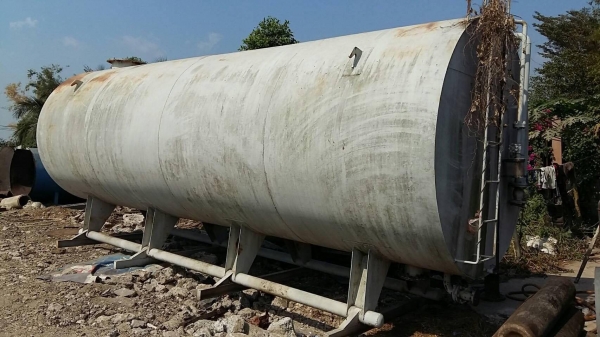 ถัง 20000 ลิตร สภาพสวยๆ รอขัด เช็ด เก็บสี พร้อมจำหน่าย ราคา ใบละ 85000 สภาพสวยๆ โทรเลยครับ ถัง 20000 ลิตร สภาพสวยๆ รอขัด เช็ด เก็บสี พร้อมจำหน่าย ราคา ใบละ 85000 สภาพสวยๆ โทรเลยครับ