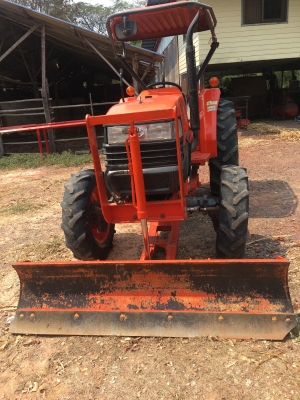 ขายรถแทรคเตอร์คูโบต้าL4508 ขายรถแทรคเตอร์คูโบต้าL4508