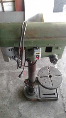 สว่านแท่น