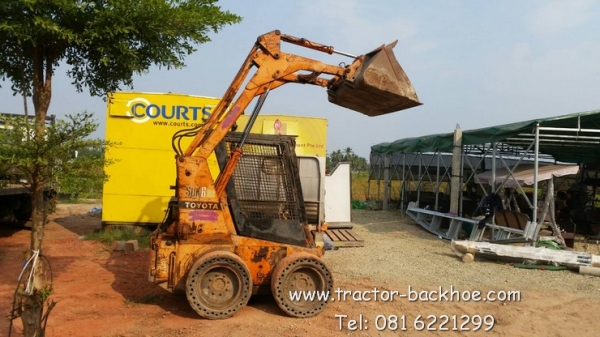 ตรวจเช๊คสภาพเสร็จแล้วครับ เตรียมส่งให้ลูกค้า อุบลราชธานี รถตักล้อยาง BOBCAT เก่านอก ตรวจเช๊คสภาพเสร็จแล้วครับ เตรียมส่งให้ลูกค้า อุบลราชธานี รถตักล้อยาง BOBCAT เก่านอก