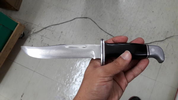ขายมีดBUCK MADE IN USA.รุ่นแรกๆงานมือสองสภาพสวย