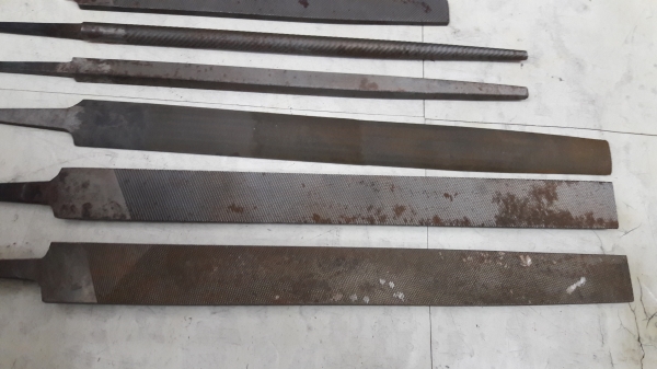 ขายตะไบแบน เหลี่ยม สามเหลี่ยม กลม งานเก่าเก็บ ยุโรป ออสเตรีย