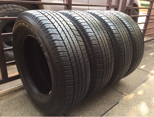 ยาง Bridgestone 265 65 17 ปี15 ดอกเต็ม ไม่มีปะ เนื้อนิ่มๆ ใช้ยาว ราคาไม่แพง