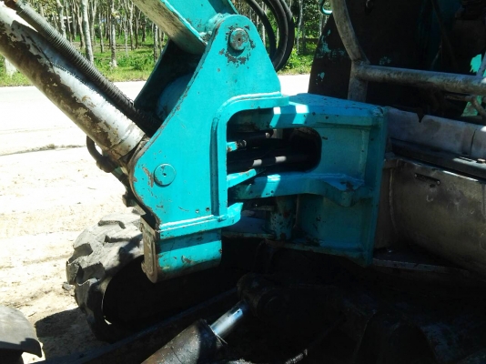 ขายยกคู่ รถแบ๊คโฮ KOBELCO SK045 กับ เทรลเลอร์ ISUZU 6 ล้อ 85 แรงม้า (ปรับลดจากราคา 535,000 บาท ครับ)