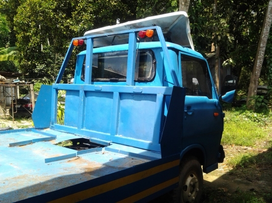 ขายยกคู่ รถแบ๊คโฮ KOBELCO SK045 กับ เทรลเลอร์ ISUZU 6 ล้อ 85 แรงม้า (ปรับลดจากราคา 535,000 บาท ครับ)