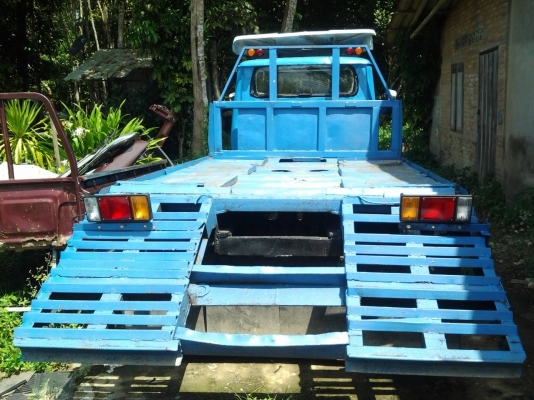 ขายยกคู่ รถแบ๊คโฮ KOBELCO SK045 กับ เทรลเลอร์ ISUZU 6 ล้อ 85 แรงม้า (ปรับลดจากราคา 535,000 บาท ครับ)