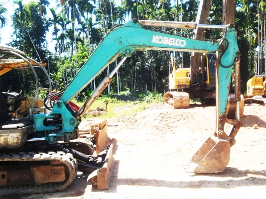 ขายยกคู่ รถแบ๊คโฮ KOBELCO SK045 กับ เทรลเลอร์ ISUZU 6 ล้อ 85 แรงม้า (ปรับลดจากราคา 535,000 บาท ครับ)
