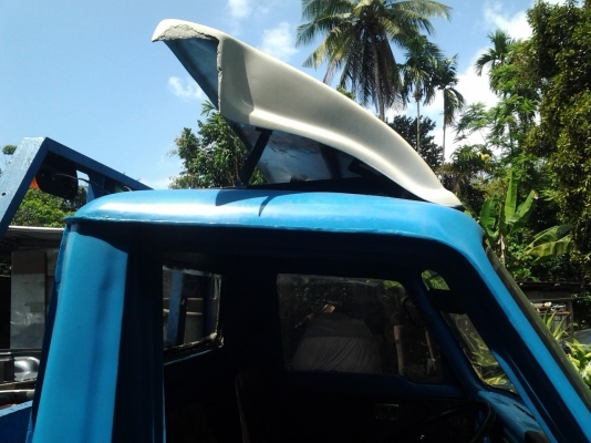 ขายยกคู่ รถแบ๊คโฮ KOBELCO SK045 กับ เทรลเลอร์ ISUZU 6 ล้อ 85 แรงม้า (ปรับลดจากราคา 535,000 บาท ครับ)