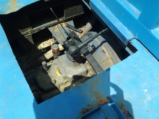 ขายยกคู่ รถแบ๊คโฮ KOBELCO SK045 กับ เทรลเลอร์ ISUZU 6 ล้อ 85 แรงม้า (ปรับลดจากราคา 535,000 บาท ครับ)