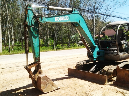 ขายยกคู่ รถแบ๊คโฮ KOBELCO SK045 กับ เทรลเลอร์ ISUZU 6 ล้อ 85 แรงม้า (ปรับลดจากราคา 535,000 บาท ครับ)