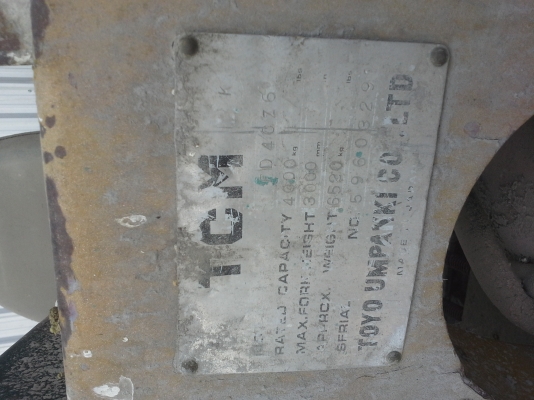 TCM 4ตัน เสาสูง3เมตร เครื่องisuzu