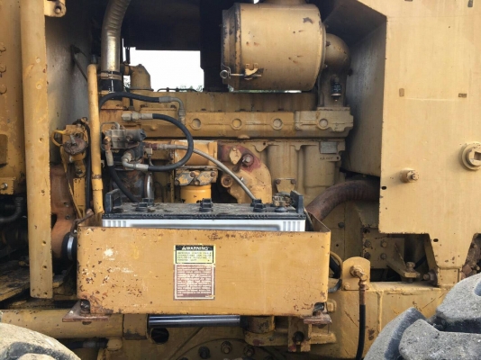 ขายรถเกรด 12G ไดเล็ก สภาพพร้อมไช้เอกสารทะเบียน ขายรถเกรด 12G ไดเล็ก สภาพพร้อมไช้เอกสารทะเบียน