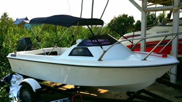 เรือ Yamaha F15 พร้อมเทรเลอร์