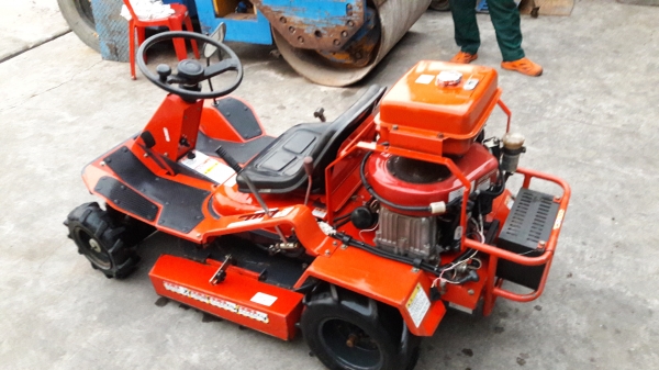 รถตัดหญ้านั่งขับ Sato นำเข้าจากญี่ปุ่น