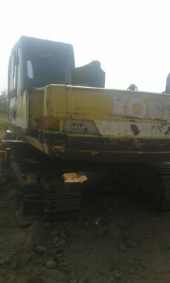 ขายรถขุดแบ็คโฮ KOBELCO SK200 MART 3  ช่วงล่าง เครื่อง ปั้มแรง ราคา475,000บ. สนใจ 0835601591 หรือ 0903494058