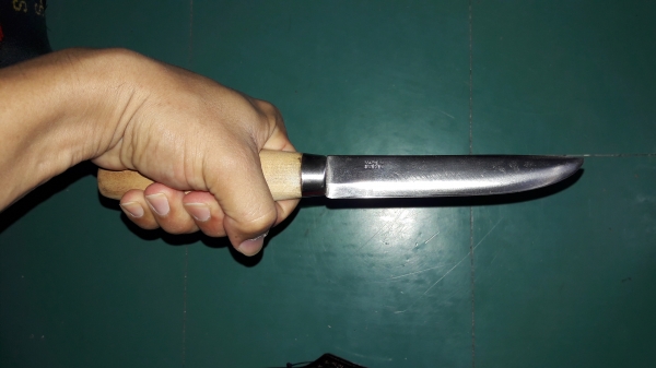 ขายมีดMORA made in Sweden.ด้ามไม้ งานรุ่นเก่าพร้อมซองหนังเมกา