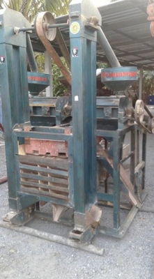 เครื่องสีข้าว  หิน 18 สองหิน