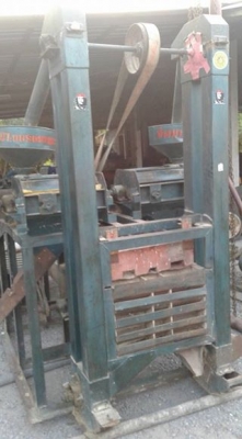 เครื่องสีข้าว  หิน 18 สองหิน