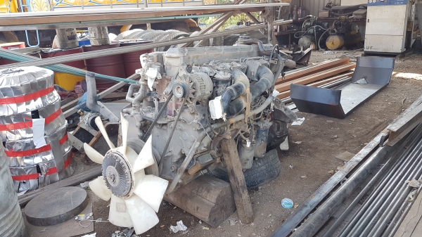 ขายเครื่อง K13Cโบอินเตอร์พร้อมใบ320แรงม้า