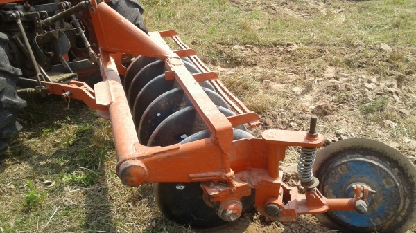 ขายตามสภาพรถไถ50แรงมีเล่มทะเบียนพร้อมโรต้ารีสวยๆราคาต่อรองได้ ขายตามสภาพรถไถ50แรงมีเล่มทะเบียนพร้อมโรต้ารีสวยๆราคาต่อรองได้