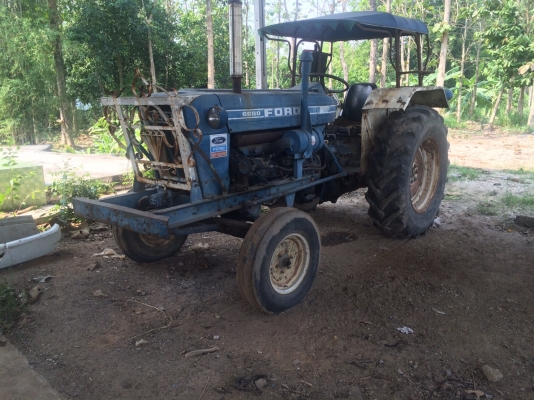 ขายรถไถสนใจติดต่อ คุณตี๋ 081-9830645