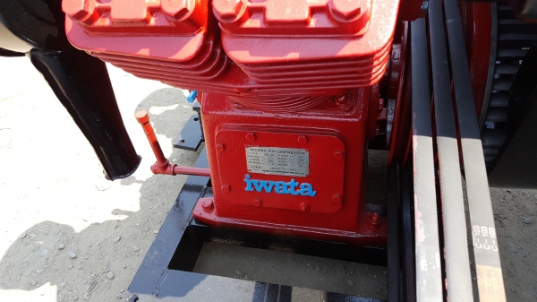 ขายปั้มลมแบบลูกสูบ ขนาด 30 แรงพร้อมมอเตอร์ ใช้งานได้เลย