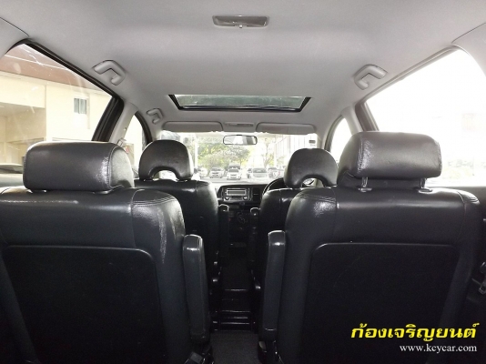 TOYOTA WISH 2.0 Q VVT-I AT Sunroof ปี 2004