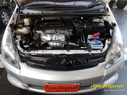 TOYOTA WISH 2.0 Q VVT-I AT Sunroof ปี 2004