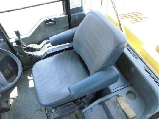 รถบด Komatsu รุ่น JV100WA-2 ปี 2003 สภาพสวยมาก ๆ นำเข้าจากญี่ปุ่น รถบด Komatsu รุ่น JV100WA-2 ปี 2003 สภาพสวยมาก ๆ นำเข้าจากญี่ปุ่น