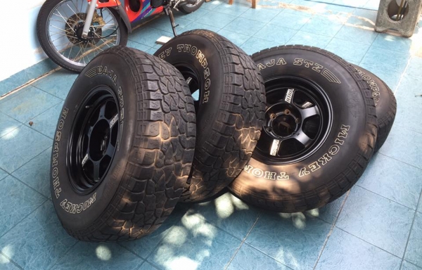 ล้อTE37x ขอบ 16x8 off 0 ยาง MickeyThompson Baja STZ