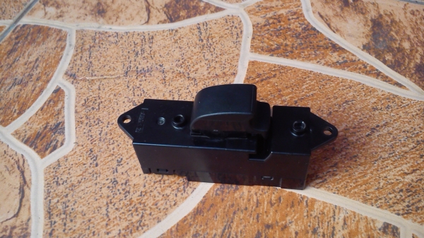 สวิทช์ กด กระจก Mitsubishi ด้านหลัง ข้างขวา