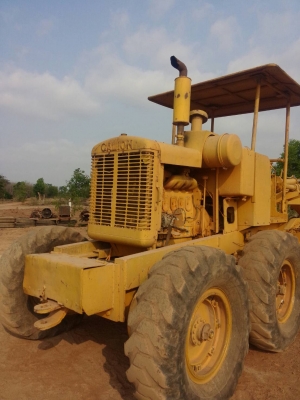 รถเกรด ยี่ห้อ galion118b ไม่มีเอกสาร รถพร้อมใช้งาน ประหยัดน้ำมันมาก เครื่องสี่สูบ